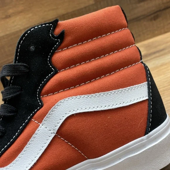 VANS SK8 HI FLAME 🔥 BRAND NEW - Picture 6 of 8